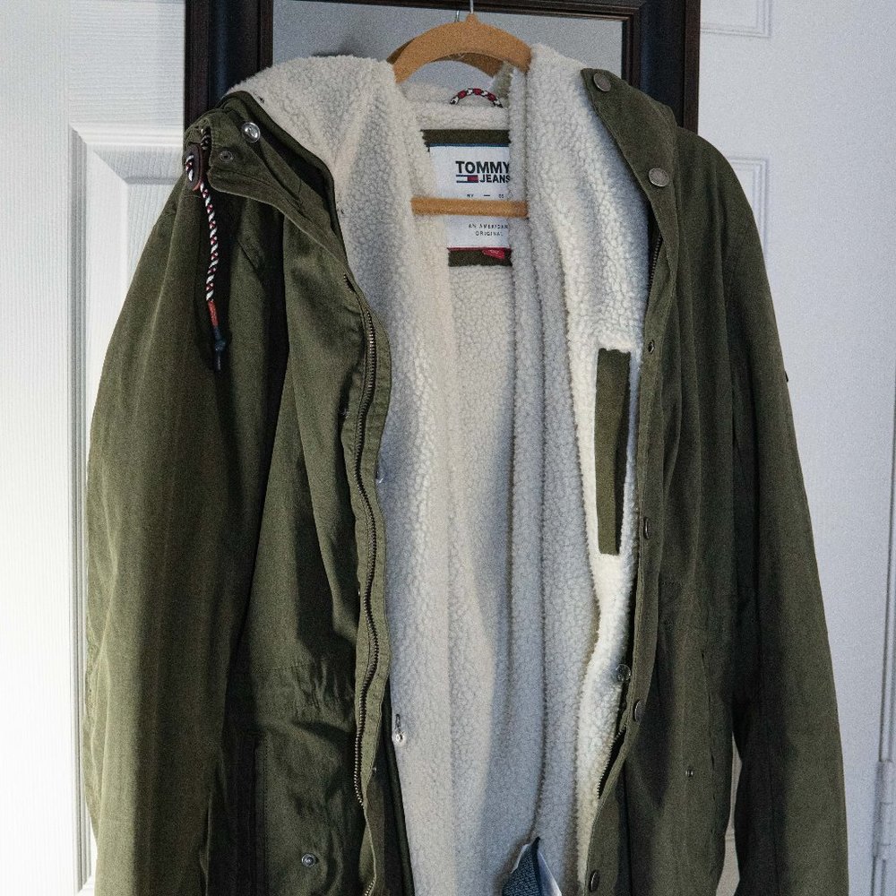 Tommy Hilfiger detachable Fleece Lined Parka